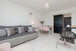 Bright & Cozy Studio near Metro Marymont by Noclegi Renters - Varsavia - 7