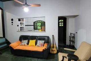 Casa próxima a praia Enseada - 1