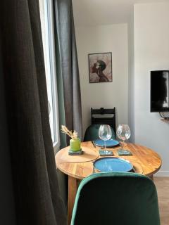 La place d'Henri, Rouen centre - 1