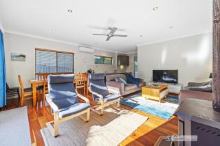Broadwater Waves - Cape Woolamai - 7