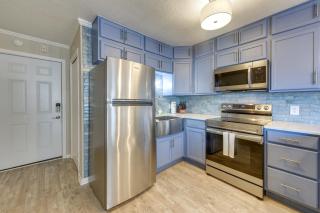 Steps to Ocean High-End North Myrtle Beach Condo - Myrtle Beach - 3