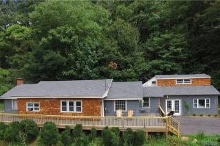 Mountain Magic~Hot Tub, Fire pit, Foosball - Bakersville - 0