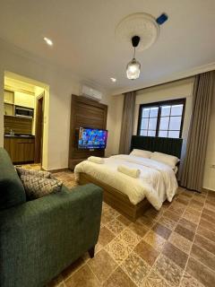 2/ Antica jabalal-lwebdeh - Amman - 0