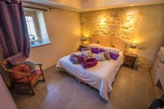 Gîte avec jacuzzi privatif dans un mas provençal - Les Fumades-Les Bains - 4