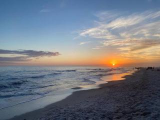 Condo With Beach Access 10 min Walk to Hangout - Gulf Shores - 2