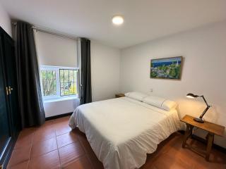 Chalet con piscina en Torrelodones - 2