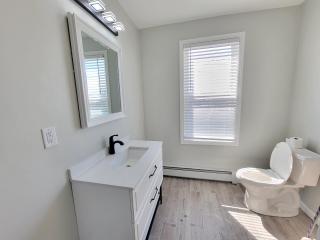 Room for rent with own bathroom - 3