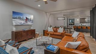Kingdom House - 6
