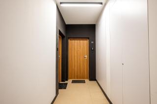 Bielany Luxury Apartment by BookingHost - 1