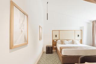 Boutique Suites 186 - 5