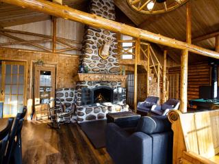 Les Chalets Tourisma - Chalet sur une île privée avec spa - Le Pin Royal - Saint-Raymond - 9