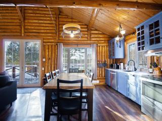 Les Chalets Tourisma - Chalet sur une île privée avec spa - Le Pin Royal - Saint-Raymond - 3