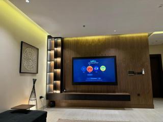 شقة فاخرة 3 غرف نوم وشرفة على الحديقة - Riyadh - 3