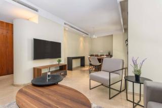 Symphony 1 Bedroom Apartment in Solidere - Beirut - 3
