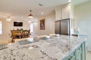 WFH-Friendly Brownsville Home with Private Patio - 3