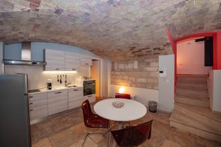 STONE HOUSE - Bari - 6