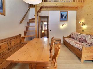 Duplex Chaleureux, Skis aux Pieds - Proche Commerces, 6 Pers., Balcon Sud - FR-1-182-231 - Les Allues - 9