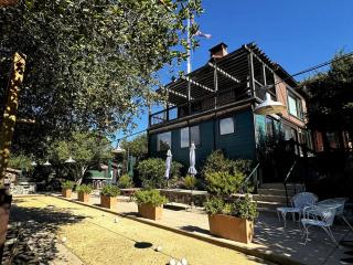 Private 1BR and Backyard Oasis - Woodside - 9