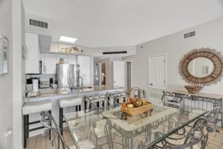 Stunning Oceanfront Condo with Resort Amenities condo - Orange Beach - 7