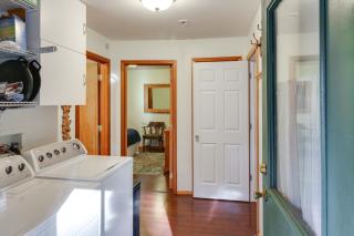 Forested Coffman Cove Cabin with Wood-Burning Stove! - 7