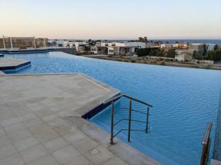 Modern Soma Bay 2BR Villa w sea views, beach & pool access - Hurghada - 5