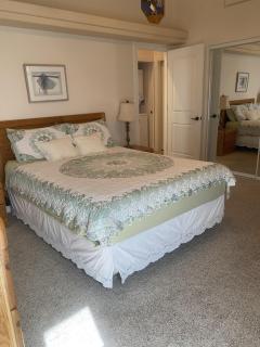 Shoshone Lower Unit with Lake and Pool Views - Lake Havasu City - 4