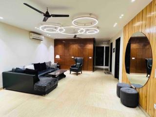 Service Apartments Rajouri Garden - 6