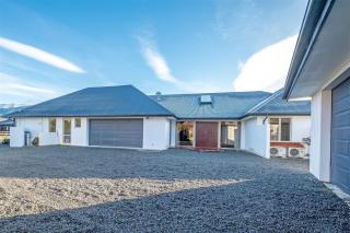 6 Lochiel Drive - Hanmer Springs - 4