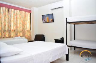 Hotel Roca & Mar - 1