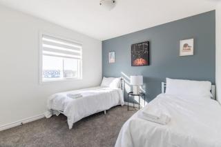 Comfortable Lux, Sleeps 10, PingPong, Movie Room - 2