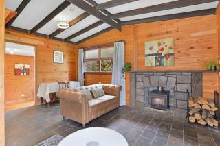 Mt Elephant Forrest Cabin - - 7