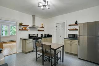 Modern Hastings-On-Hudson Home Near River! - Hastings-on-Hudson - 1