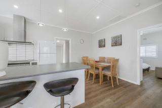 Quartzy's Place - North Haven - 5