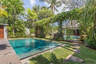 Eshara 123 in Oberoi our 8 BR Villa with 3 Pool close to Beach - Seminyak - 7