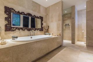 Eshara 123 in Oberoi our 8 BR Villa with 3 Pool close to Beach - Seminyak - 6
