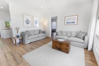 Lakes Entrance Beach House - 5