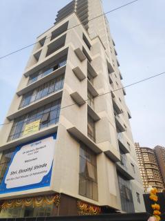 Premium Apartment in Hiranandani Powai by Maxxvalue - Chitranjan - 0