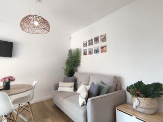 Apartamento renovado junto a la playa en Platja d'Aro: 2 habitaciones, balcón y comodidades cercanas - ES-209-73 - Platja d'Aro - 8
