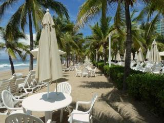 Oceanfront Condo Terrace & Amenities WiFi 30mbps - 7