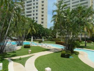 Oceanfront Condo Terrace & Amenities WiFi 30mbps - 3