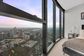Southbank Serenity - Luxe 2BR Oasis - 6