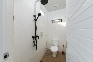 Urbanview Hotel Betego Syariah Enggal by RedDoorz - Tanjungkarang - 1