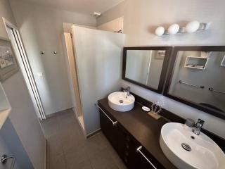Villa Contemporaine à Sainte-Maxime, Piscine, Proche Plage, 8 Pers., 4 Étoiles - FR-1-768-36 - Sainte-Maxime - 7
