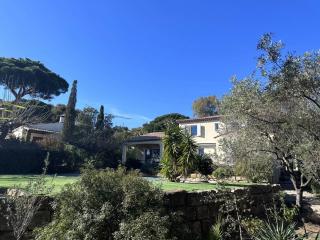 Villa Contemporaine à Sainte-Maxime, Piscine, Proche Plage, 8 Pers., 4 Étoiles - FR-1-768-36 - Sainte-Maxime - 4