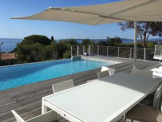 Villa Californienne avec Piscine Privée et Climatisation - FR-1-768-37 - Les Issambres - 0