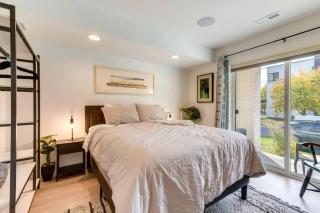 New two room apartment close to stadium and downtown on a park - 6