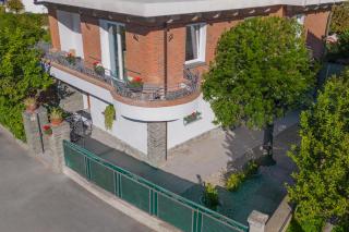 Gerani Apartments - 1
