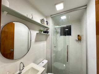 Apartamento com 2 dormitórios, 1 vaga de garagem e mercadinho 24hrs, em ótima localização! - 5