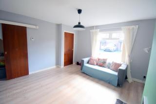 Fabulous 2 bedroom apartment near Ormeau Park - Belfast - 5