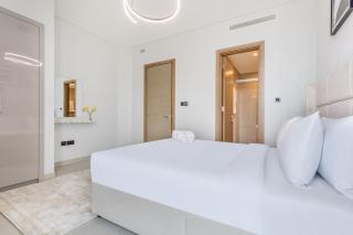 STAY BY LATINEM Luxury 2BR Holiday Home W2703 near Burj Khalifa - Dubai - 1
